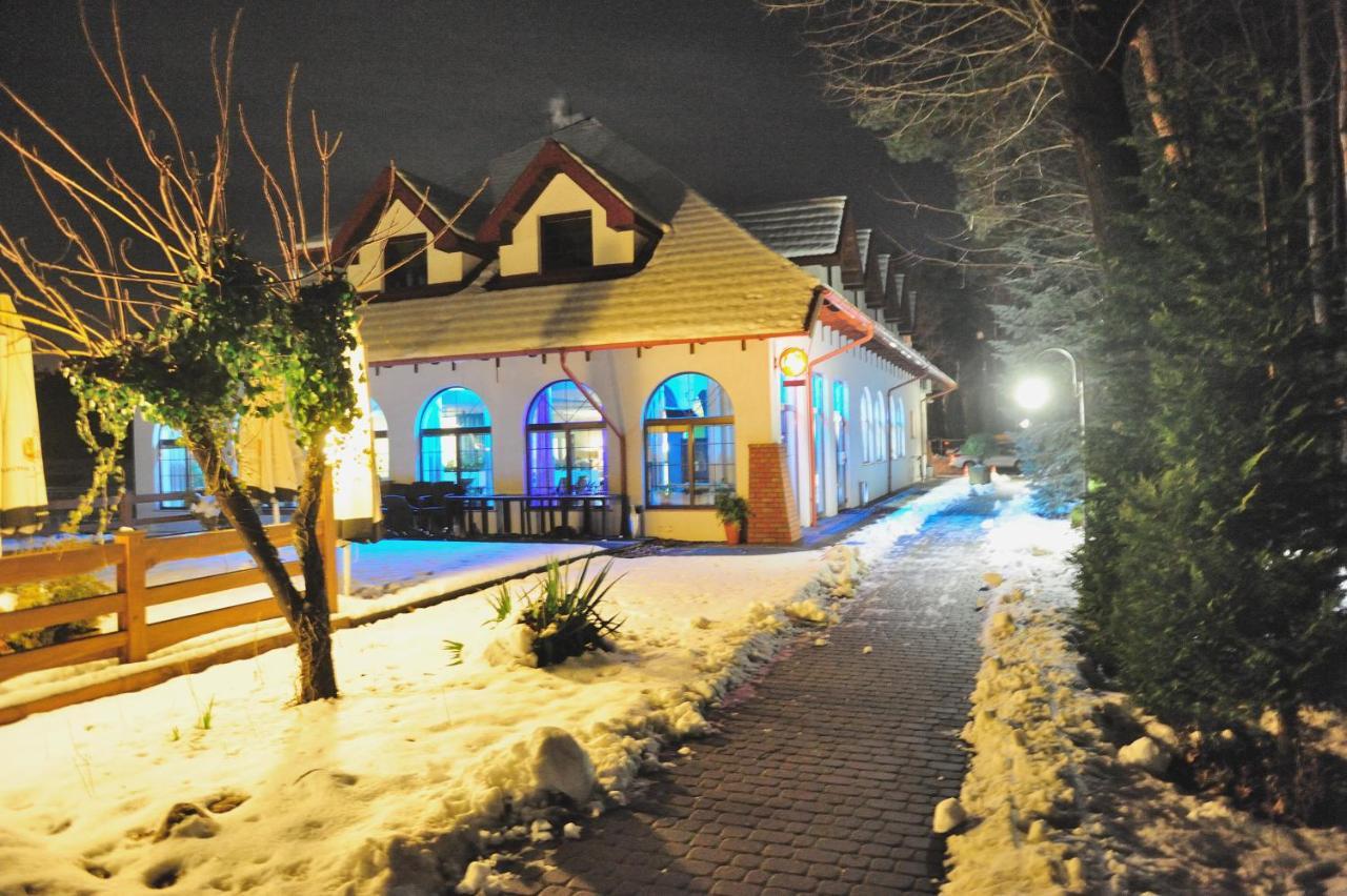 Malutkie Resort Radomsko Dış mekan fotoğraf