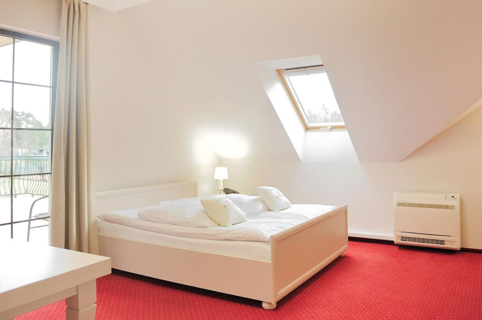 Malutkie Resort Radomsko Dış mekan fotoğraf