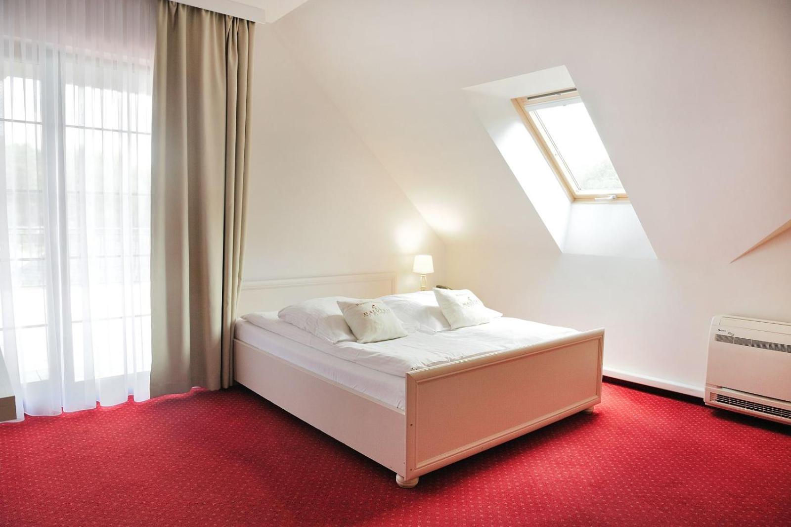Malutkie Resort Radomsko Dış mekan fotoğraf