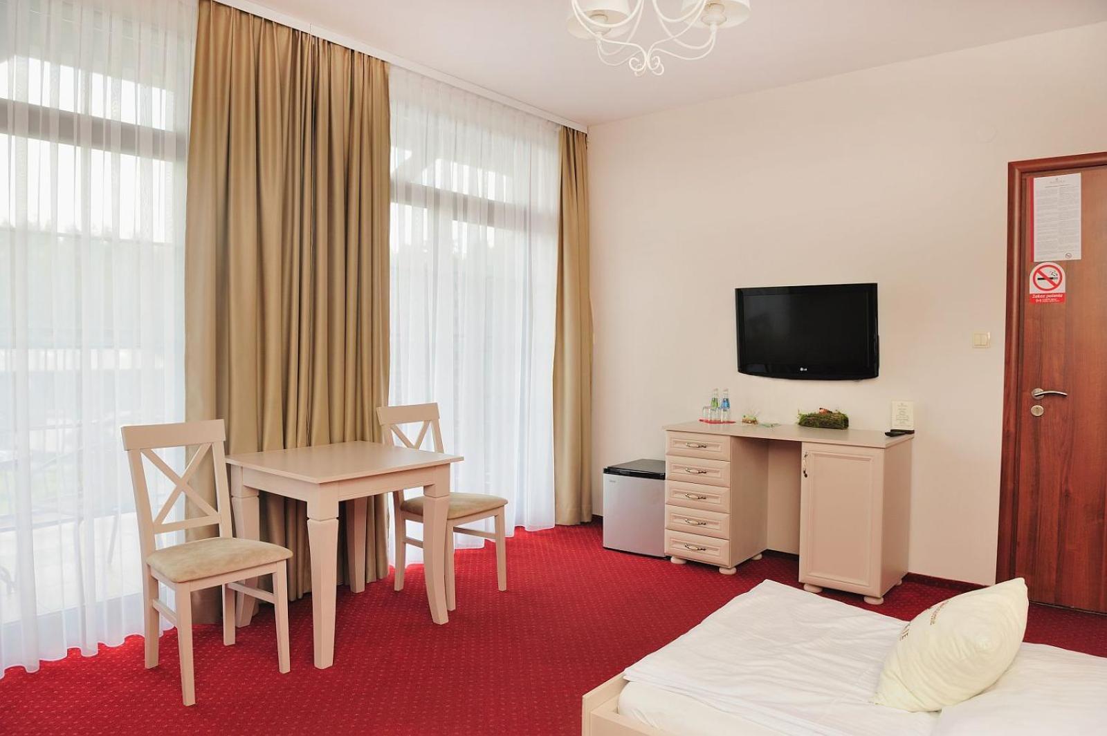 Malutkie Resort Radomsko Dış mekan fotoğraf