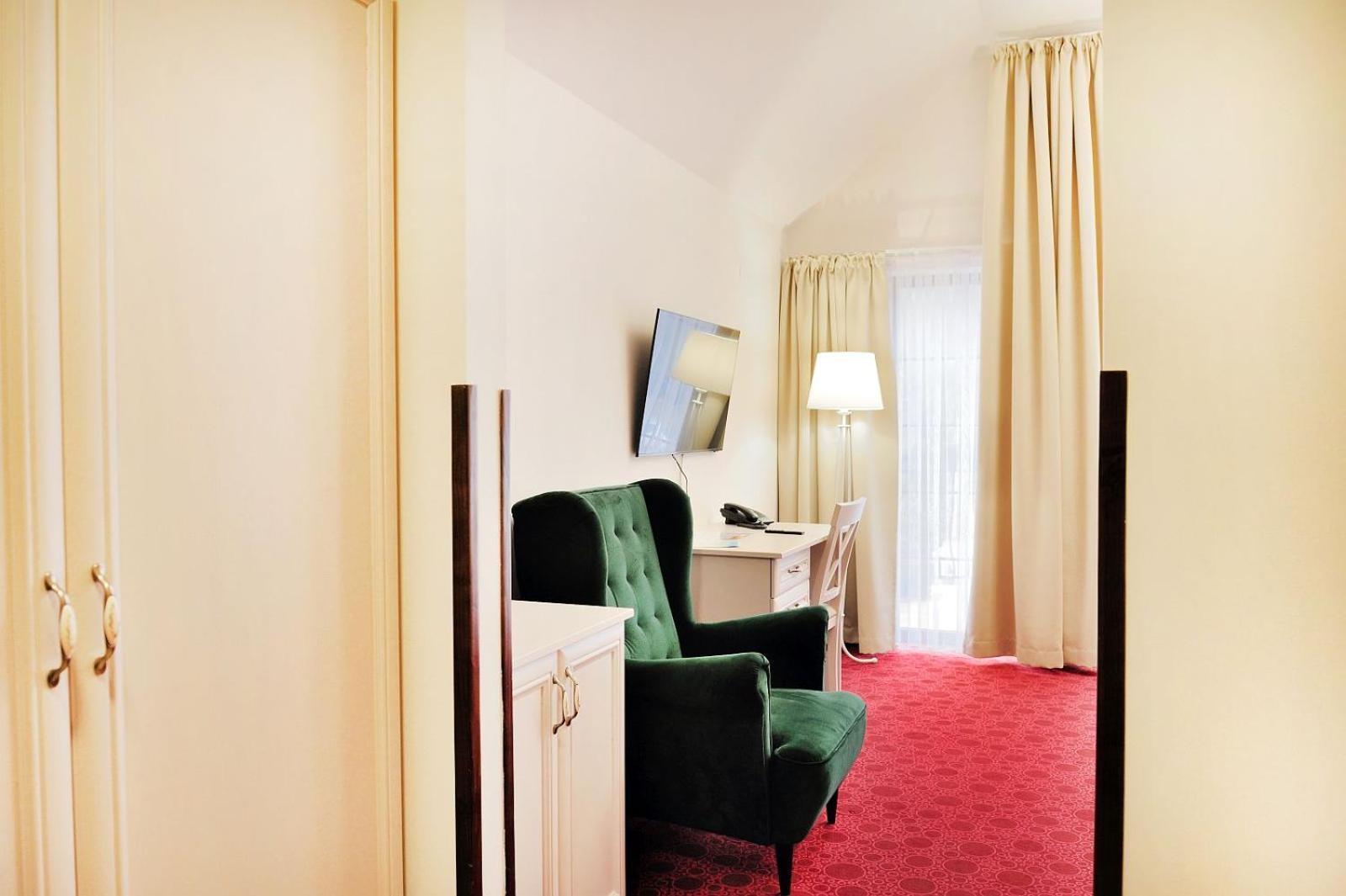 Malutkie Resort Radomsko Dış mekan fotoğraf