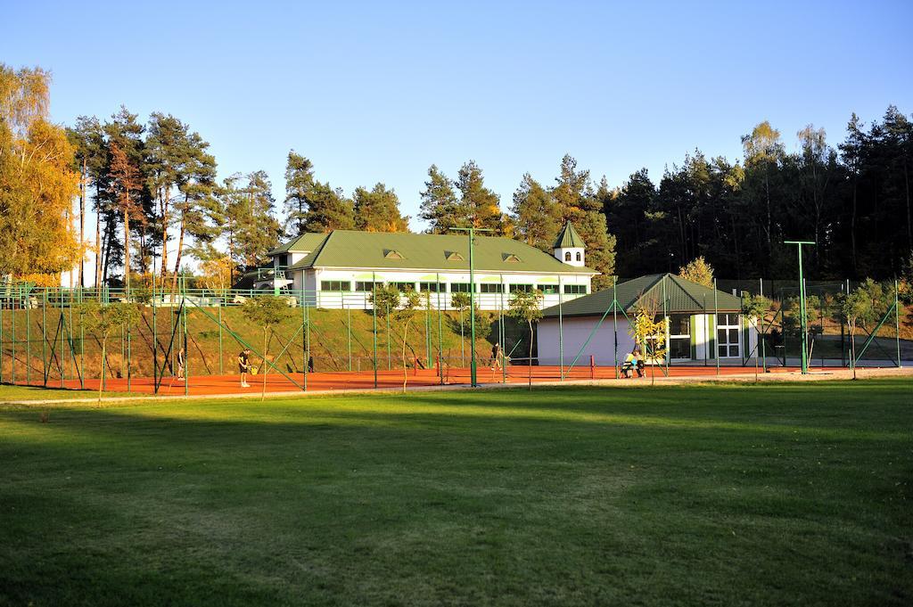Malutkie Resort Radomsko Dış mekan fotoğraf